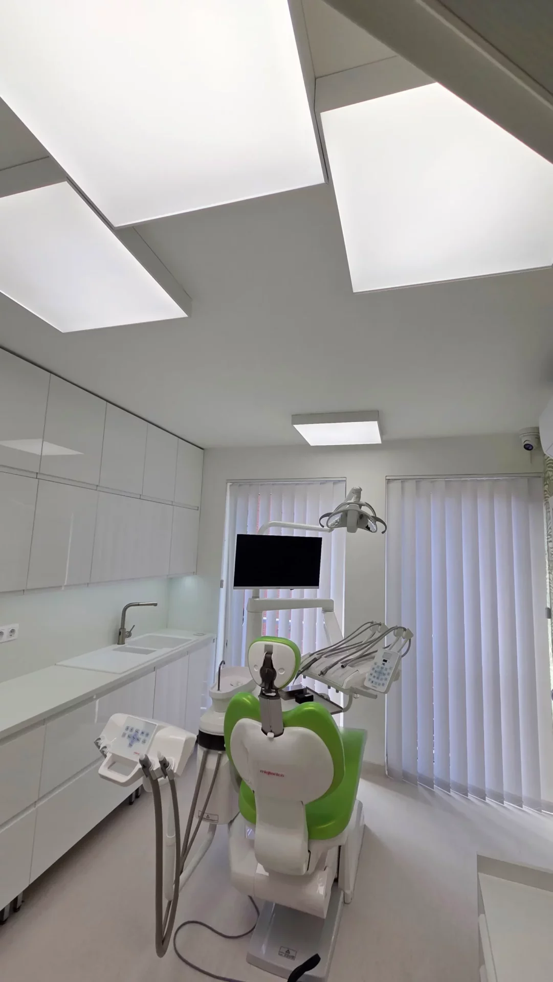 Dentled-DL60-ceiling-product-image-4-scaled
