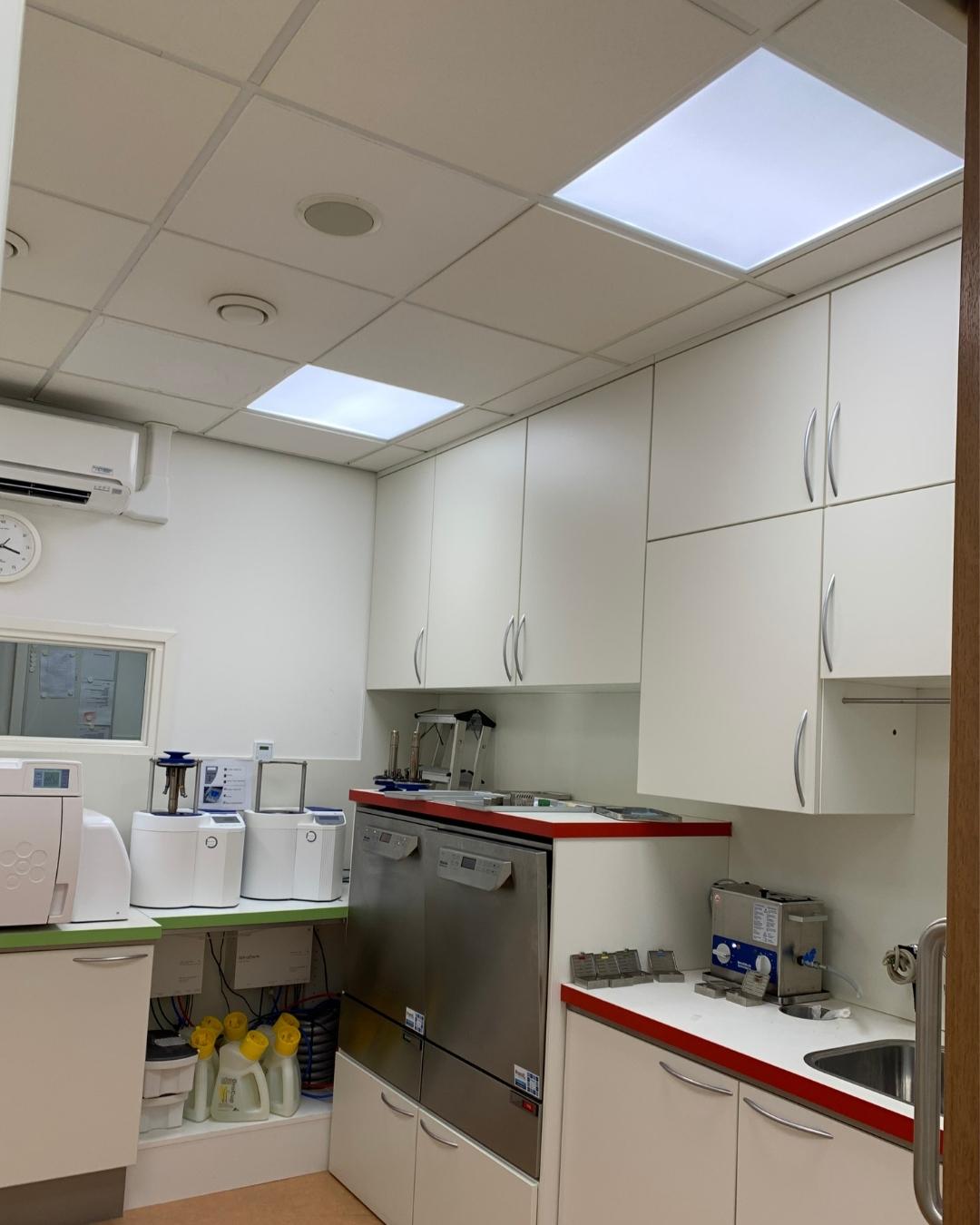 Routing lighting LED for dental clinics