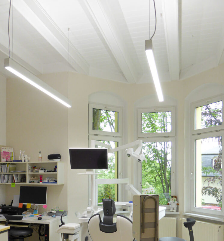 DentLed PHL14 LED lamp at Zahnarztpraxis Brand-Erbisdorf.