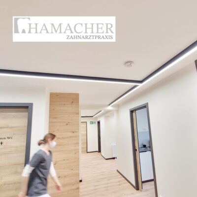DentLed daylight LED lighting installed in the treatment area of the clinic in Mönchengladbach.