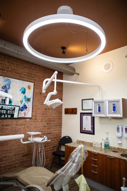 Full-spectrum dental lighting at Front Street Dental, Canada